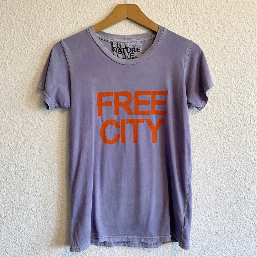 Free City Neighborhood Graphic Tee Purple Orange Women’s XS